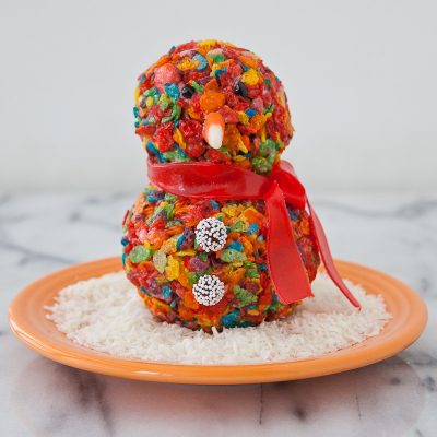 Fruity PEBBLES Snowman dessert recipe